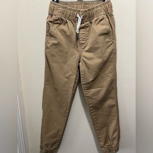 Boys Tommy Hilfiger jogger khaki pants